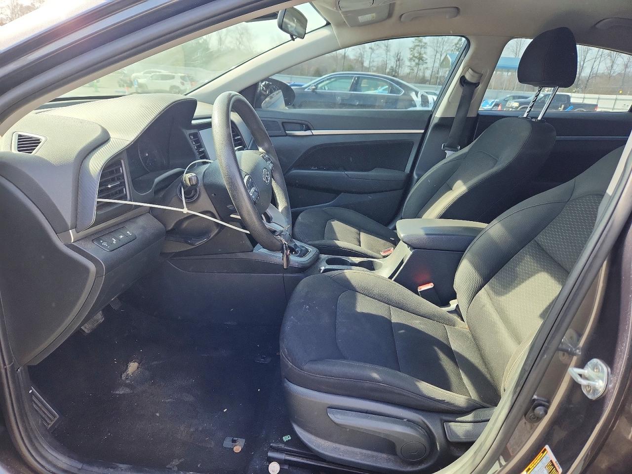 2020 HYUNDAI ELANTRA SEL photo 7
