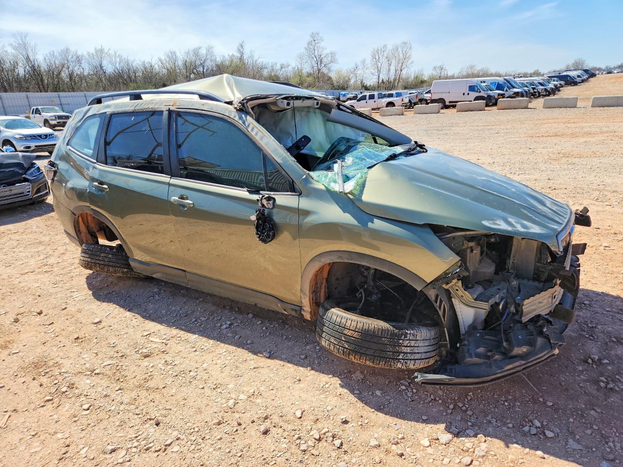 2019 SUBARU FORESTER photo 10