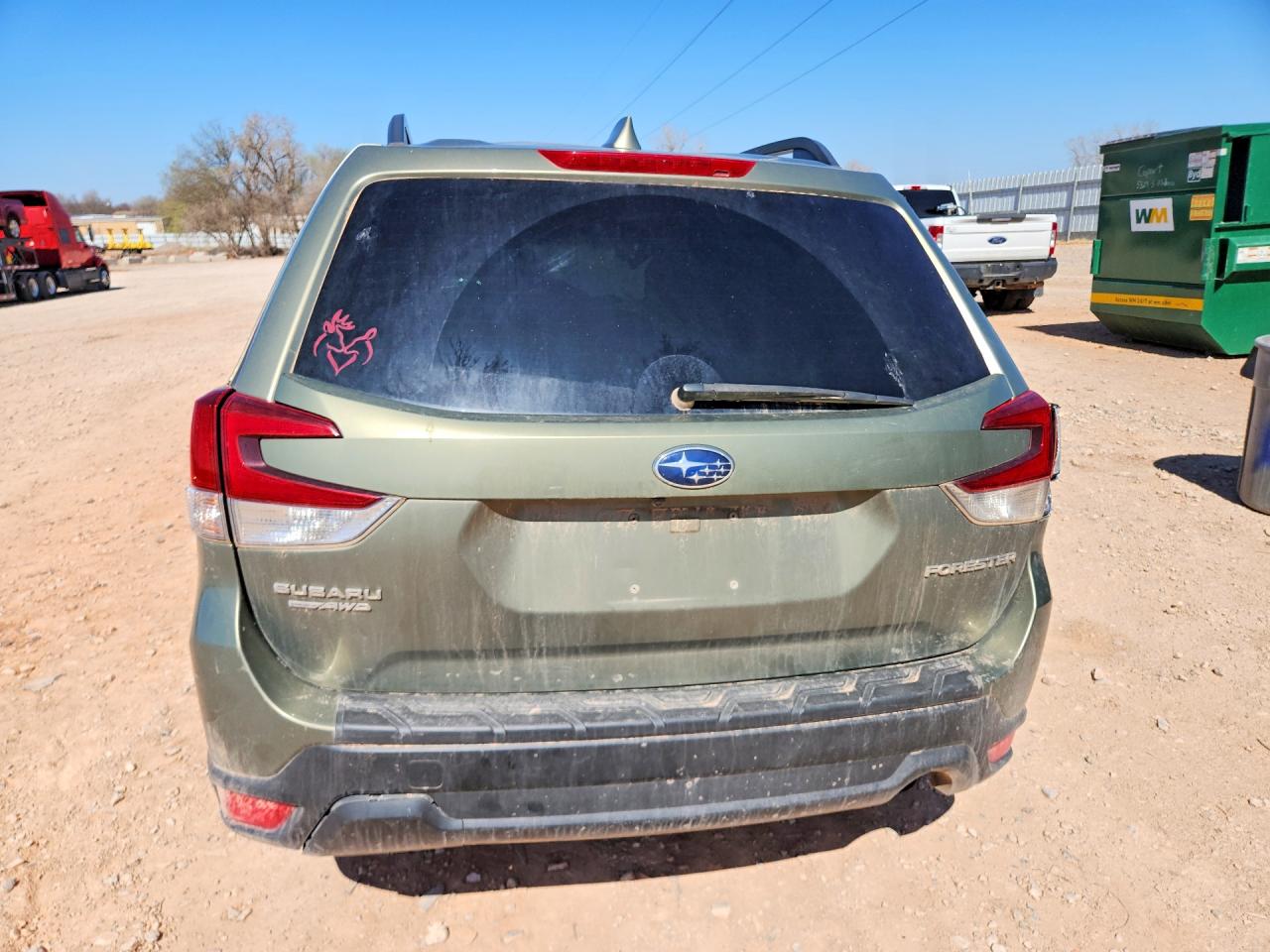 2019 SUBARU FORESTER photo 16