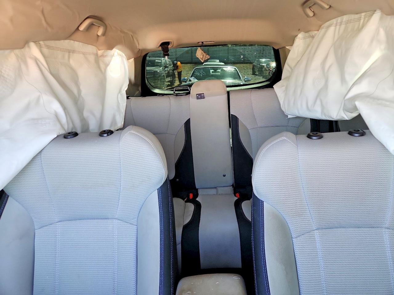 2019 SUBARU FORESTER photo 28