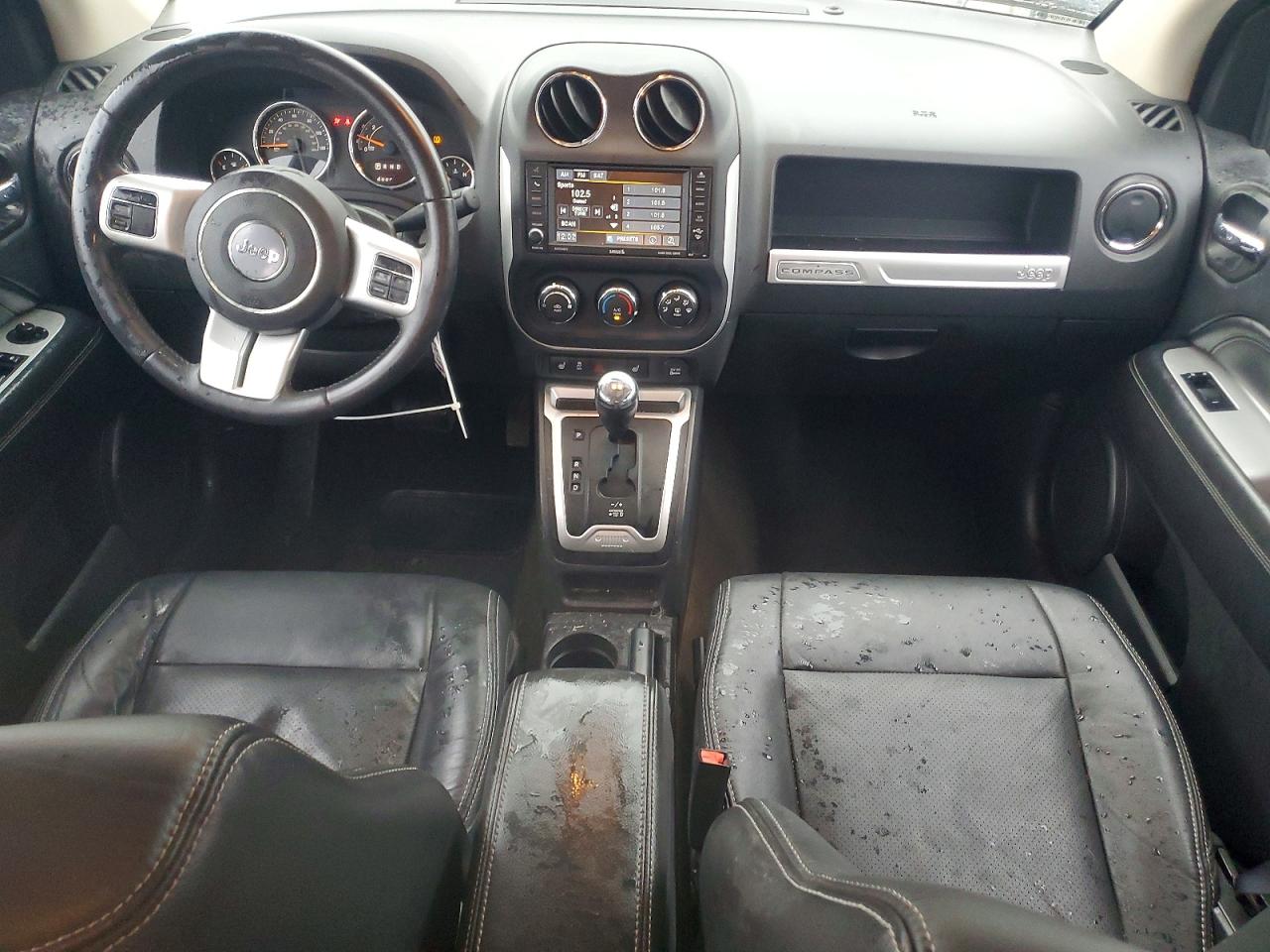 2017 JEEP COMPASS LATITUDE photo 8