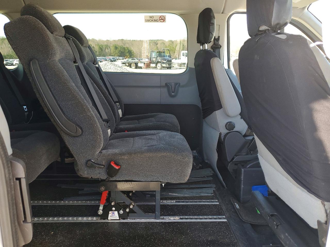 2017 FORD TRANSIT T-150 photo 21
