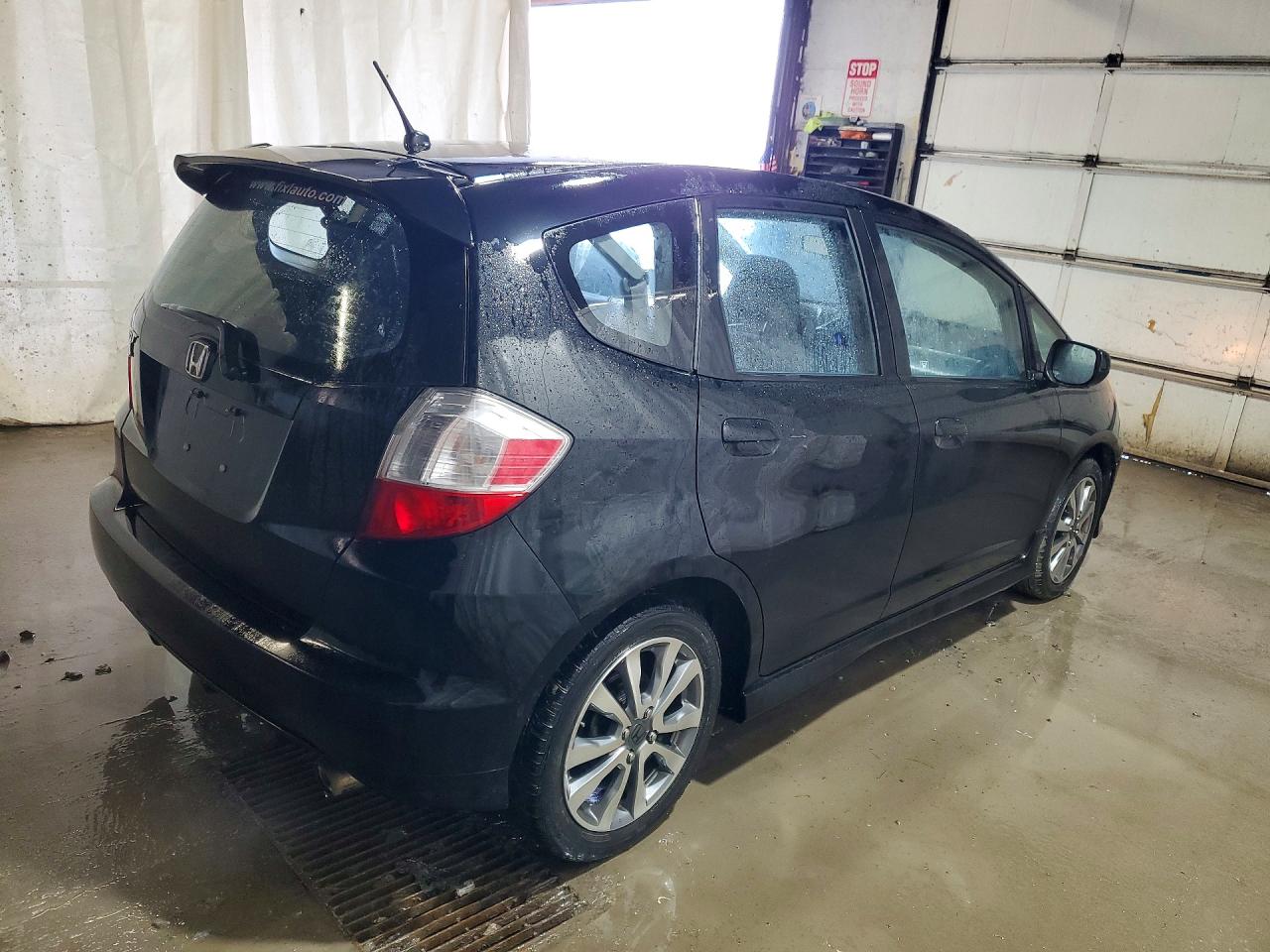 2013 HONDA FIT SPORT photo 5