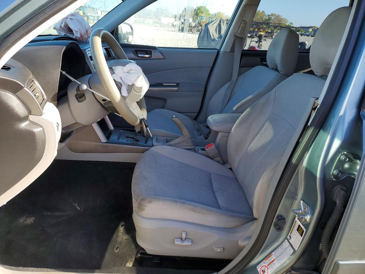 2011 SUBARU FORESTER 2.5X PREMIUM photo 19