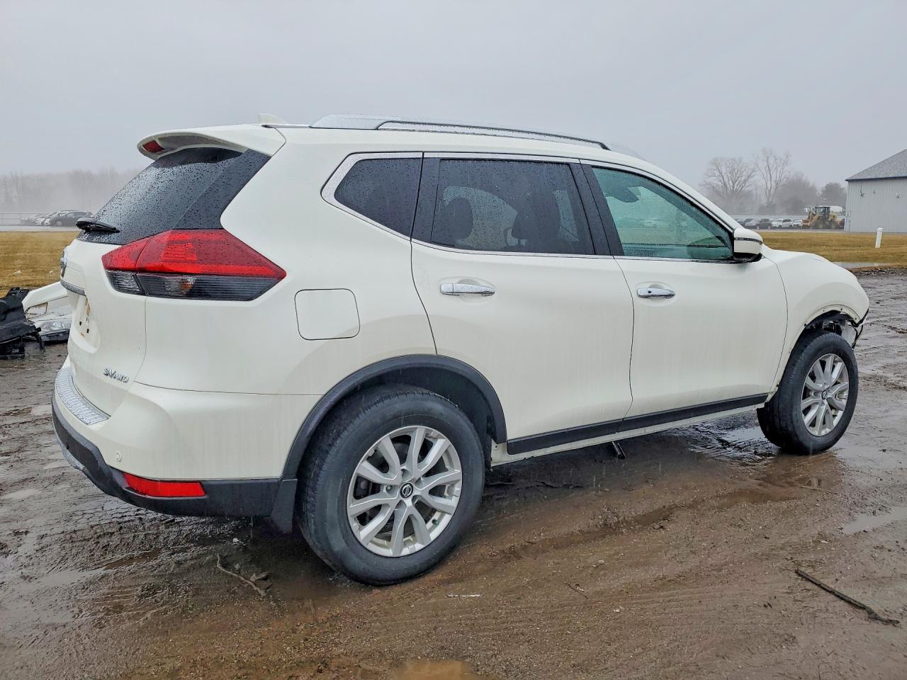 2020 NISSAN ROGUE SV photo 3