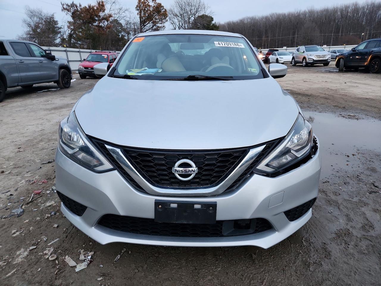 2018 NISSAN SENTRA SV photo 9