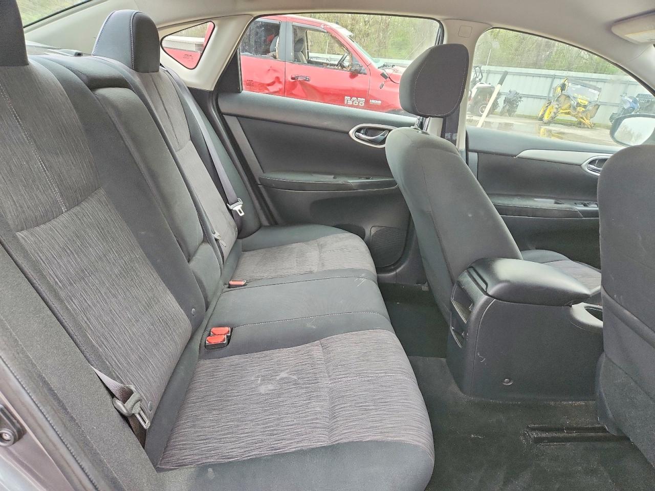 2015 NISSAN SENTRA SV photo 10