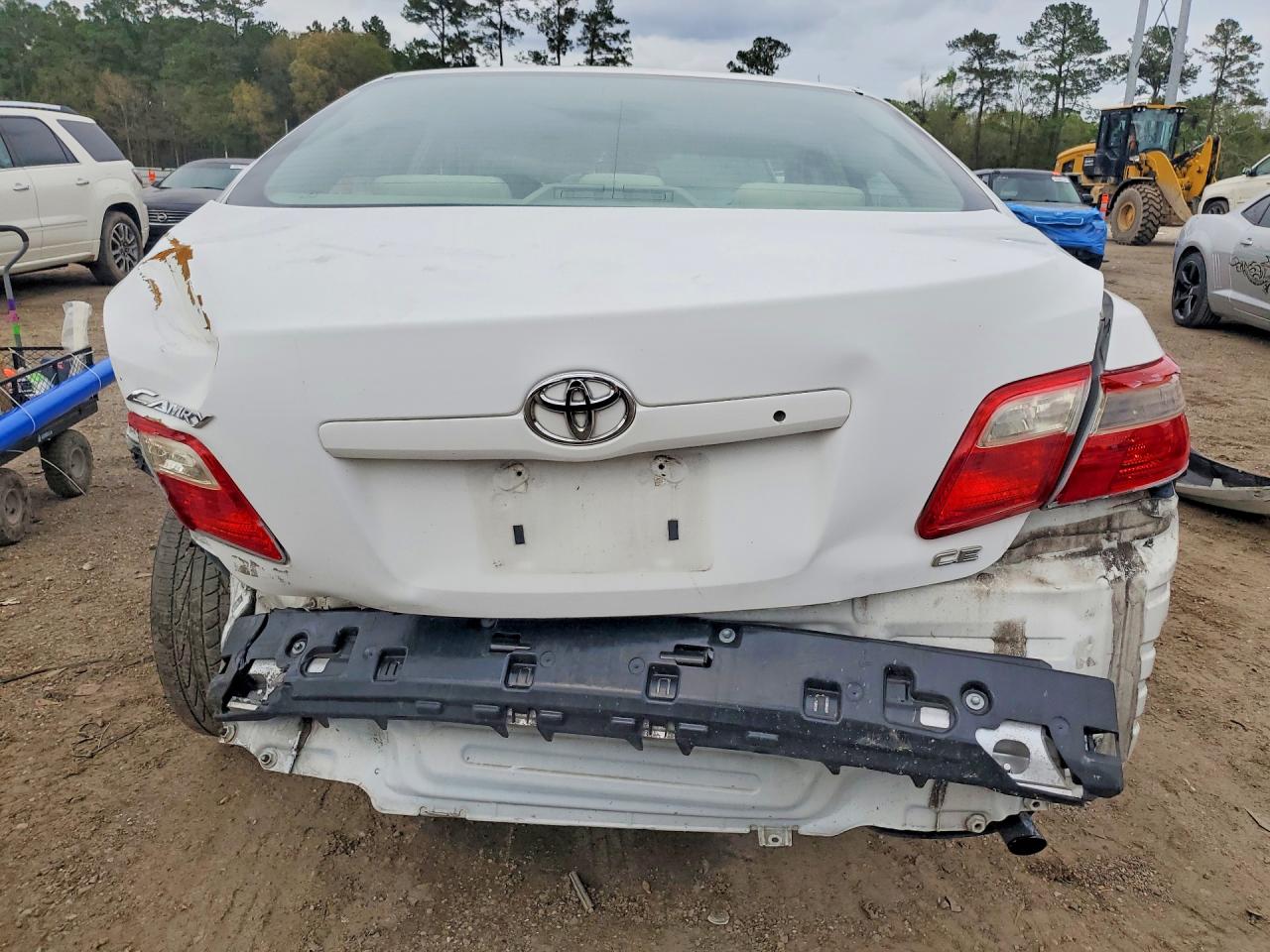 2007 TOYOTA CAMRY CE photo 11