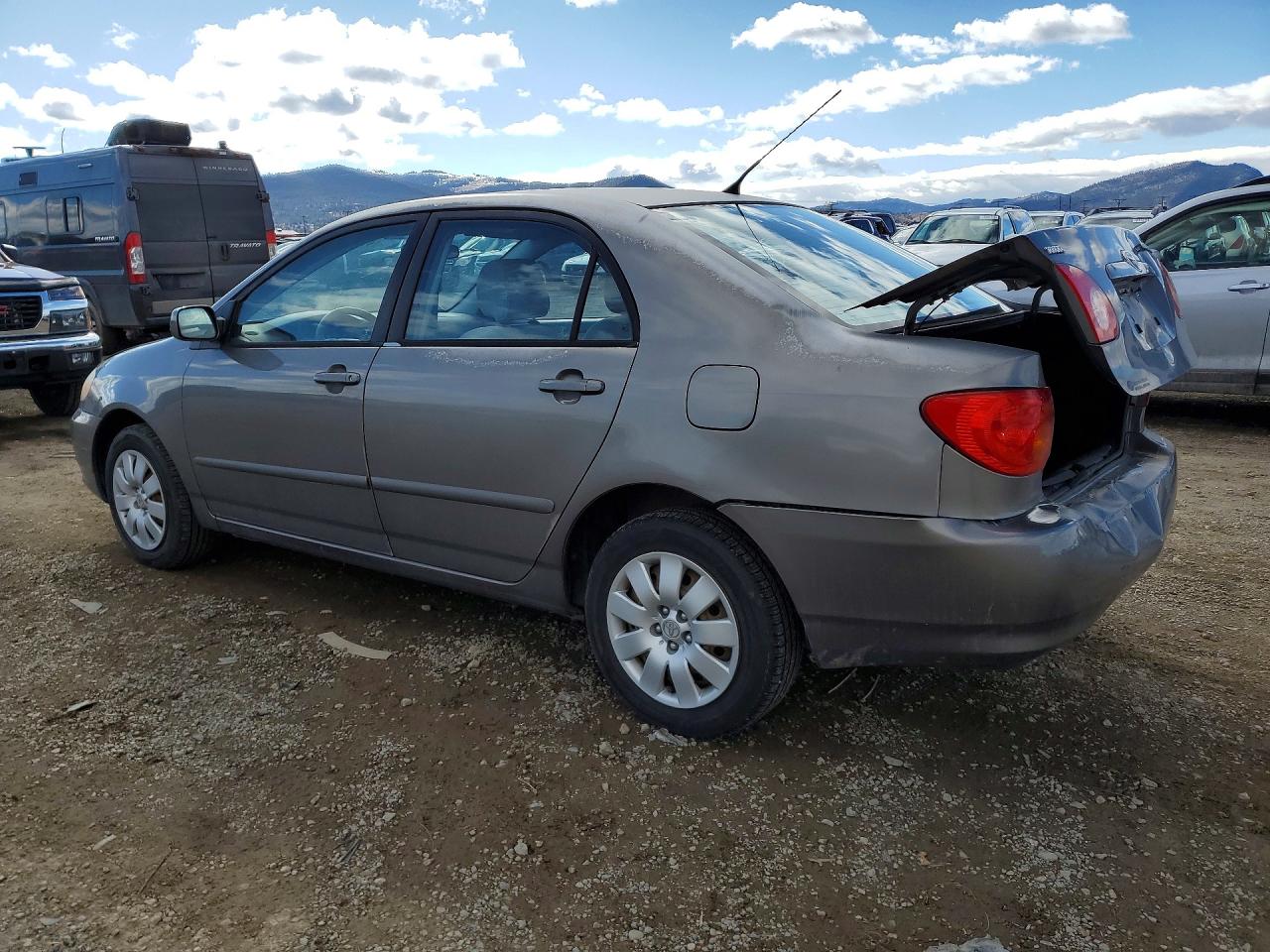 2003 TOYOTA COROLLA LE photo 2