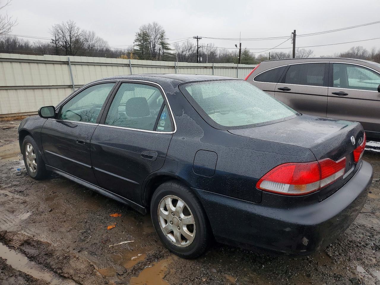 2002 HONDA ACCORD EX photo 2