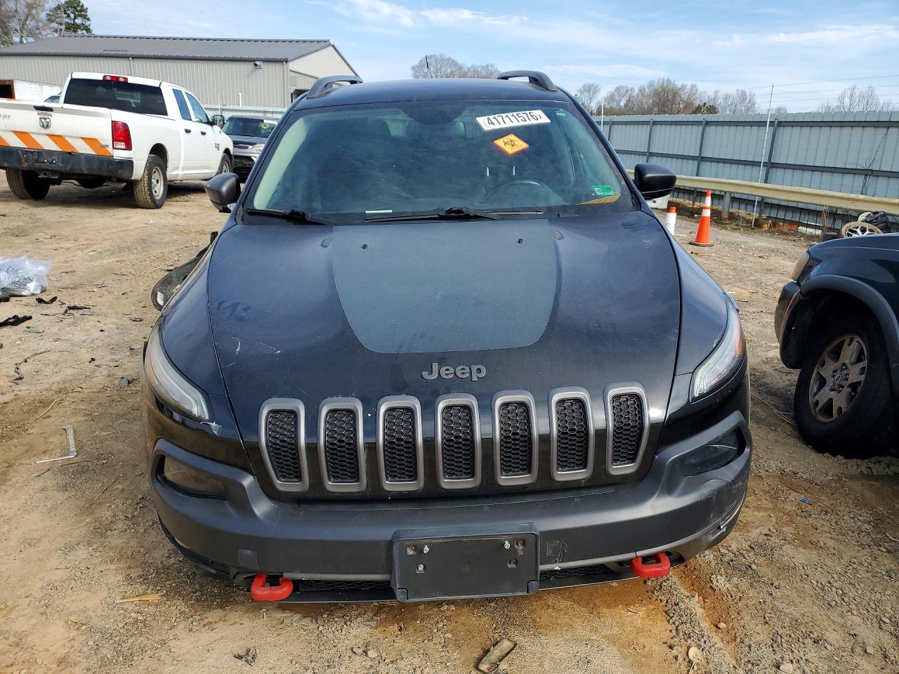 2015 JEEP CHEROKEE TRAILHAWK photo 5