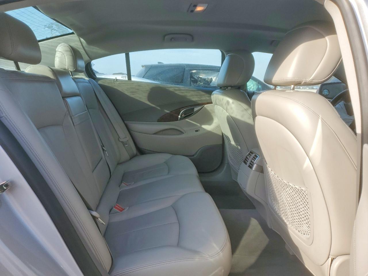 2010 BUICK LACROSSE CXL photo 28