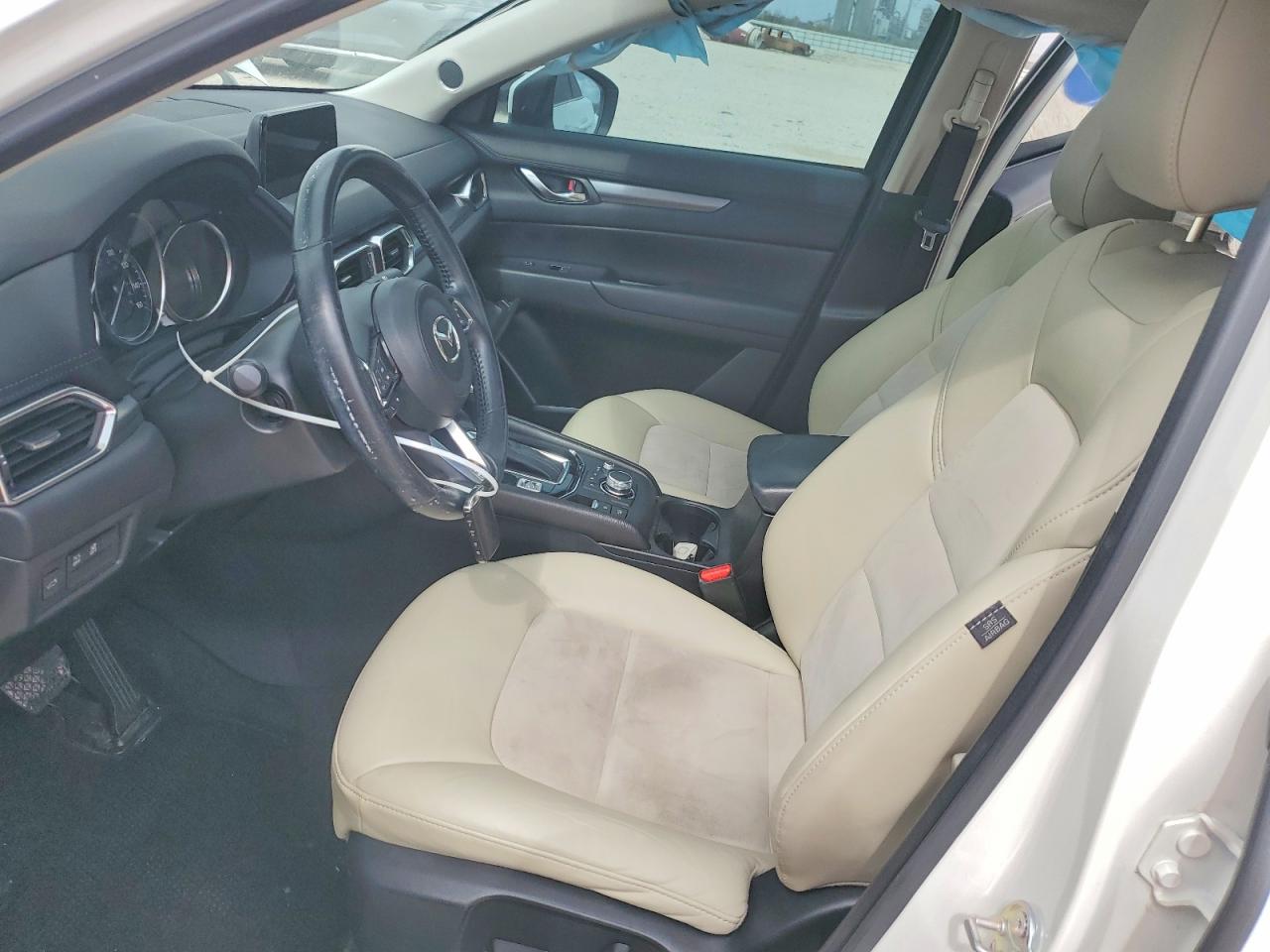 2020 MAZDA CX-5 TOURING photo 13