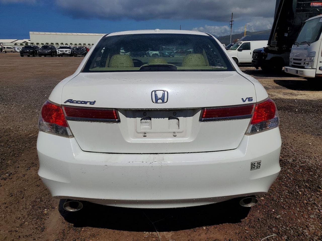 2012 HONDA ACCORD EXL photo 6