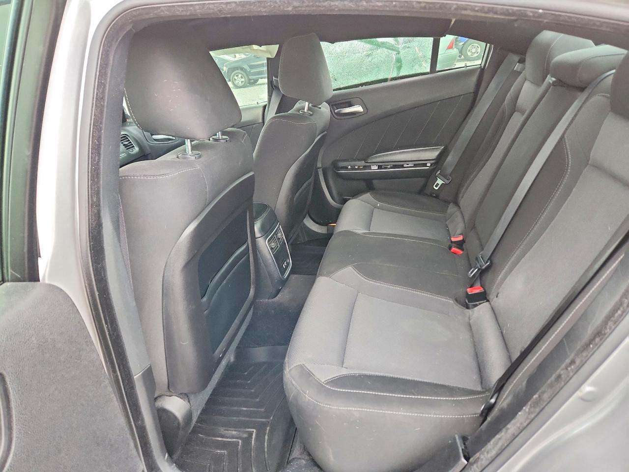 2015 DODGE CHARGER SXT photo 10