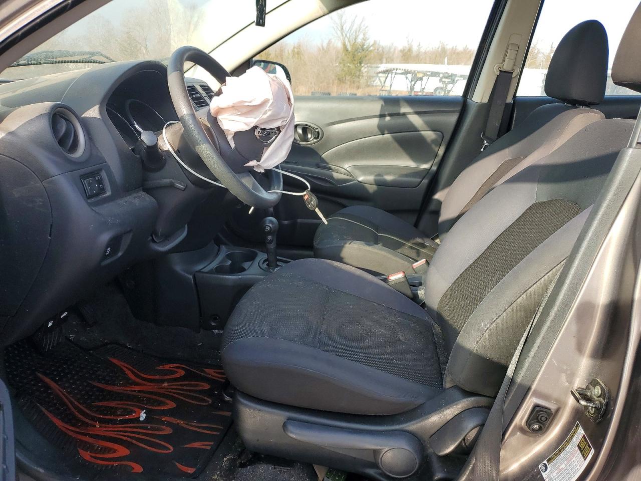 2012 NISSAN VERSA 1.6 S photo 7