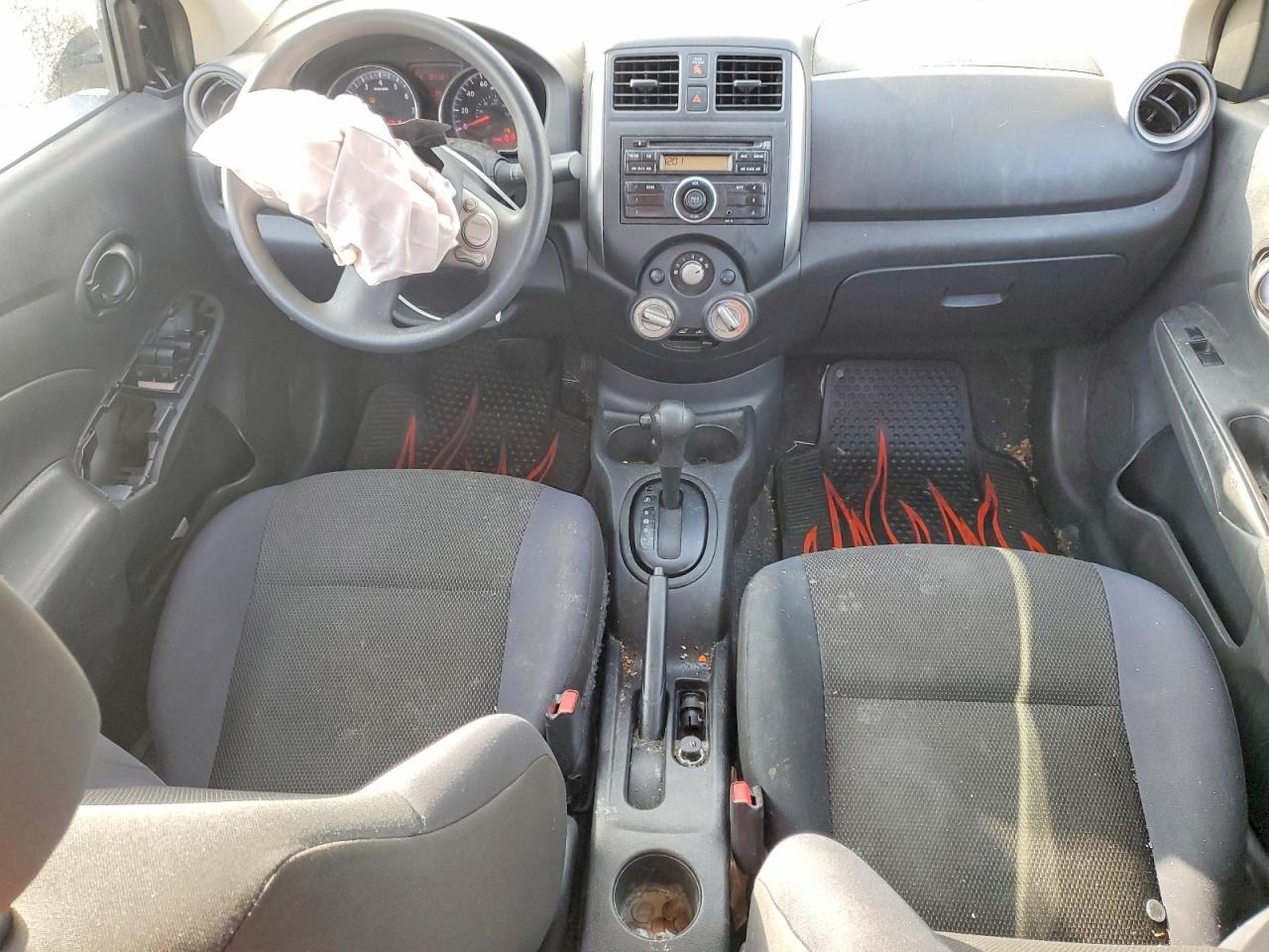 2012 NISSAN VERSA 1.6 S photo 8