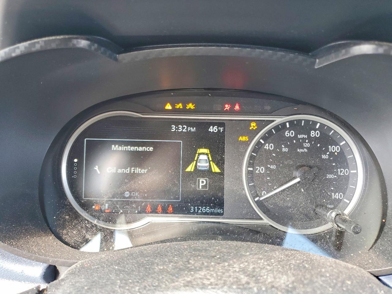 2025 NISSAN VERSA SV photo 9