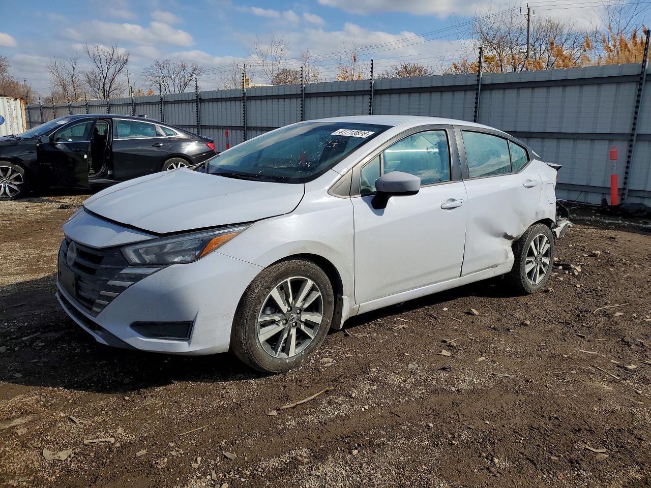 2025 NISSAN VERSA