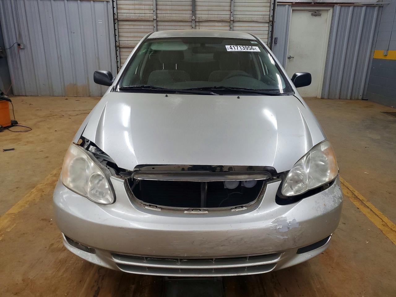 2004 TOYOTA COROLLA photo 5