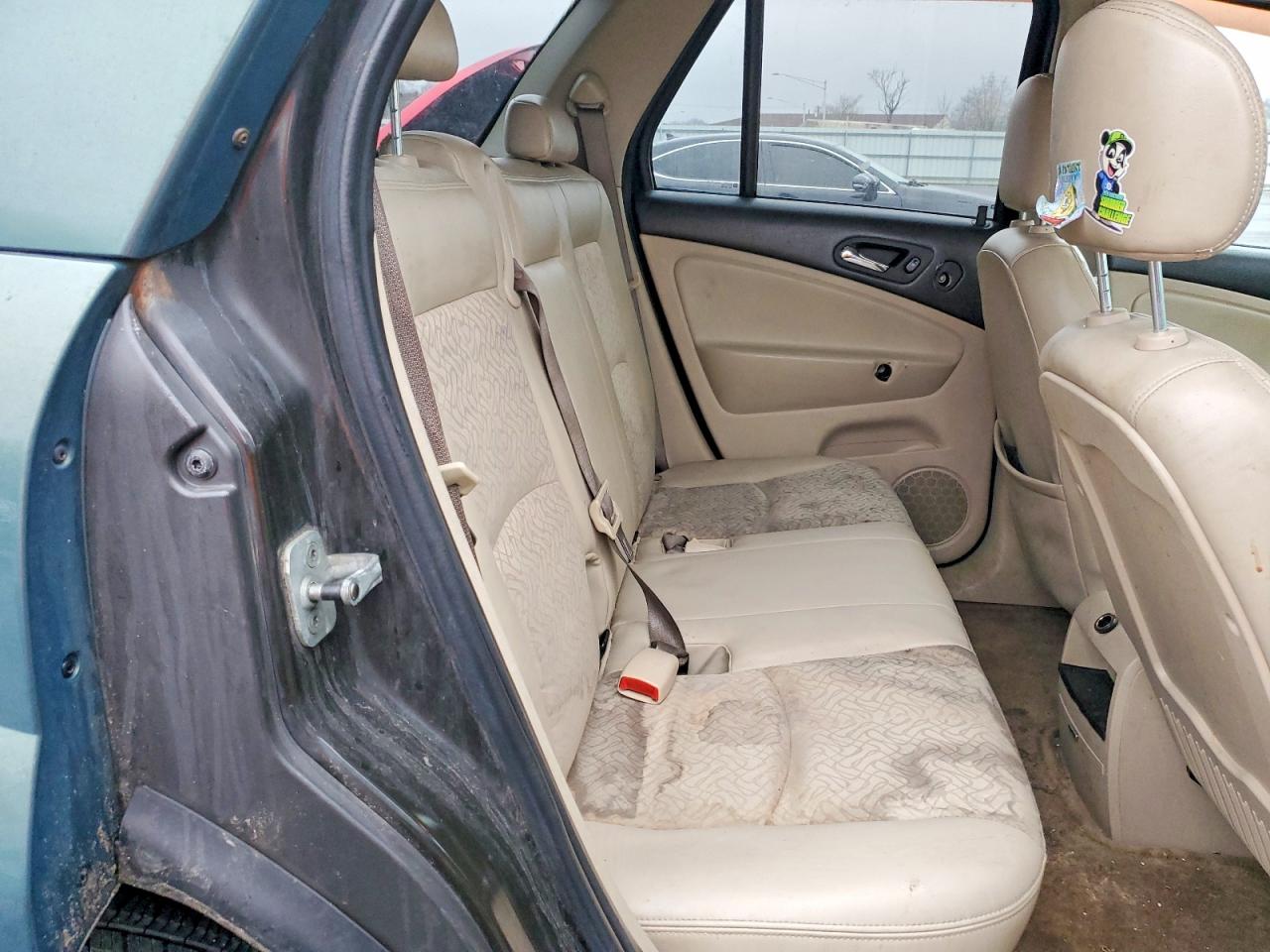 2006 SATURN VUE photo 10