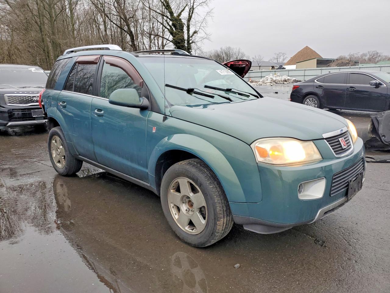 2006 SATURN VUE photo 4