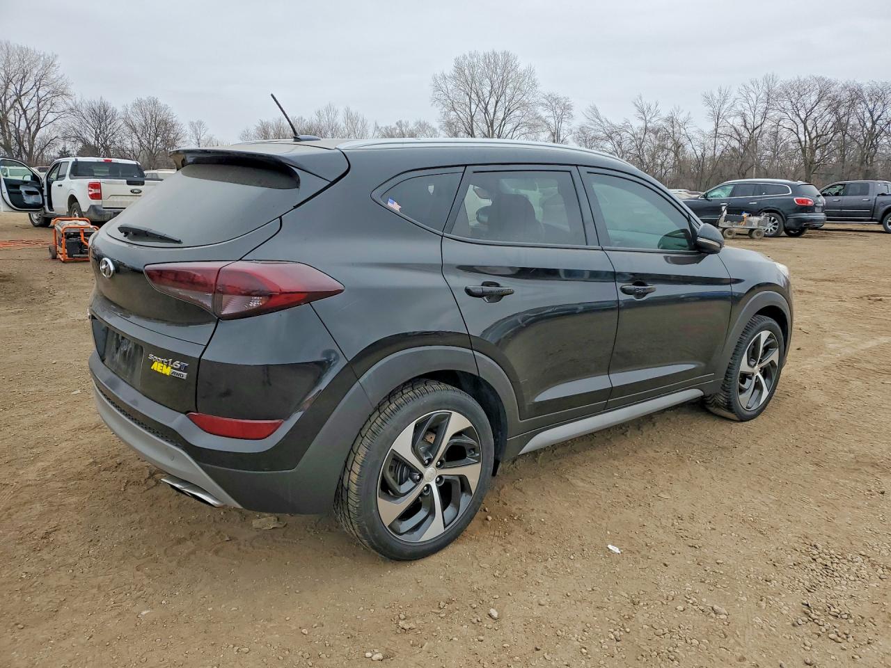 2017 HYUNDAI TUCSON SPORT photo 3