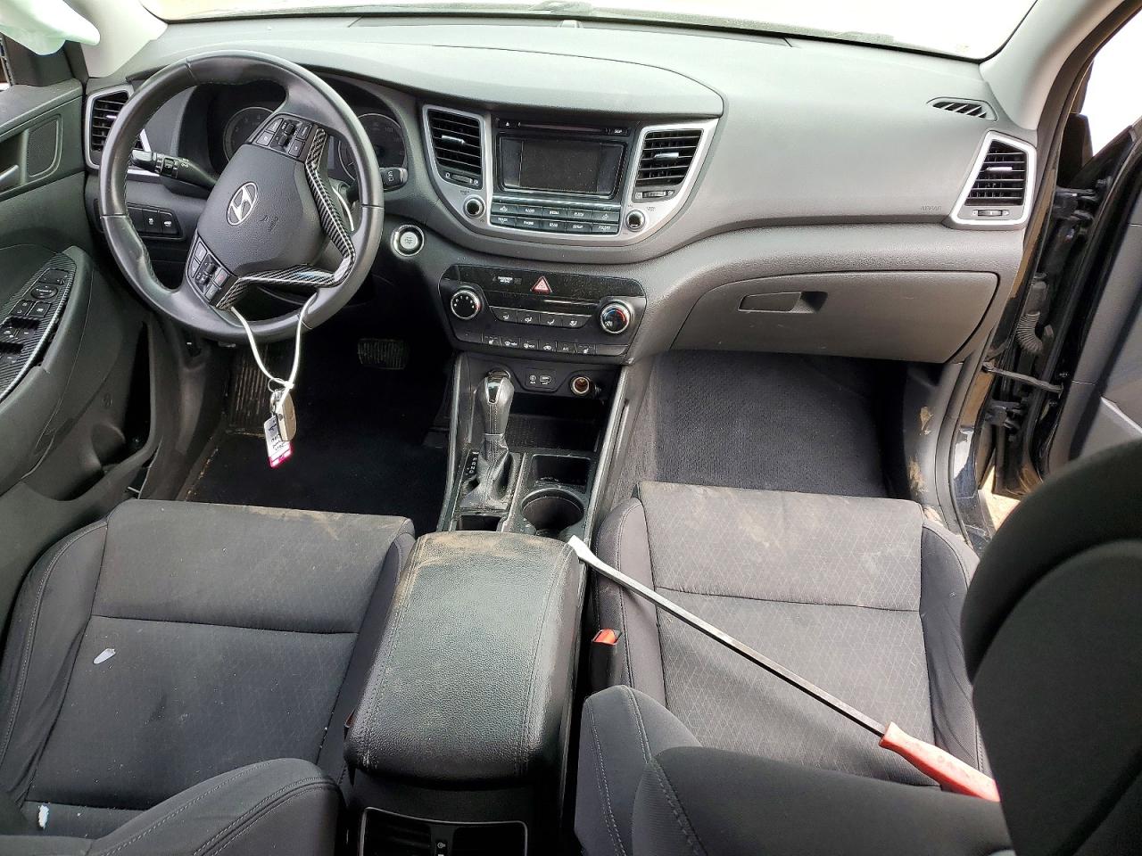 2017 HYUNDAI TUCSON SPORT photo 8