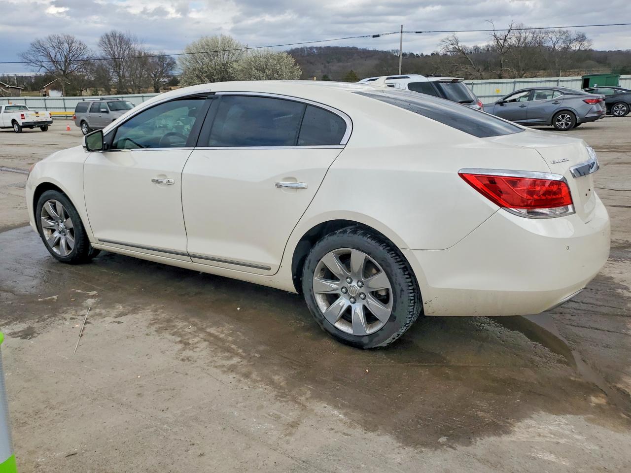 2011 BUICK LACROSSE CXS photo 3