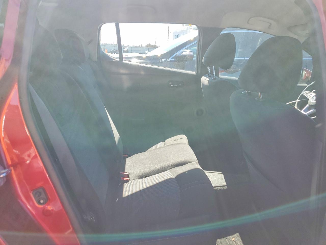 2019 NISSAN LEAF SV photo 10