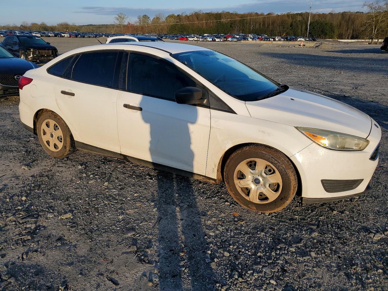 2015 FORD FOCUS S photo 4