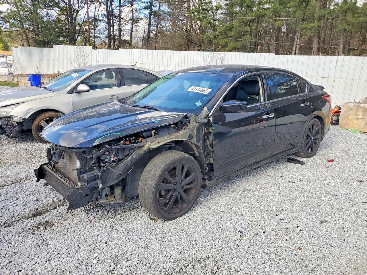 2017 NISSAN ALTIMA