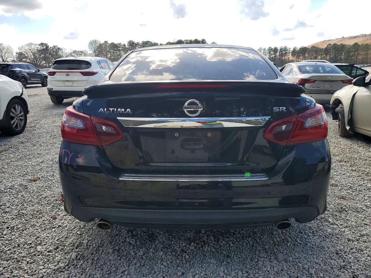 2017 NISSAN ALTIMA 2.5 SR photo 11