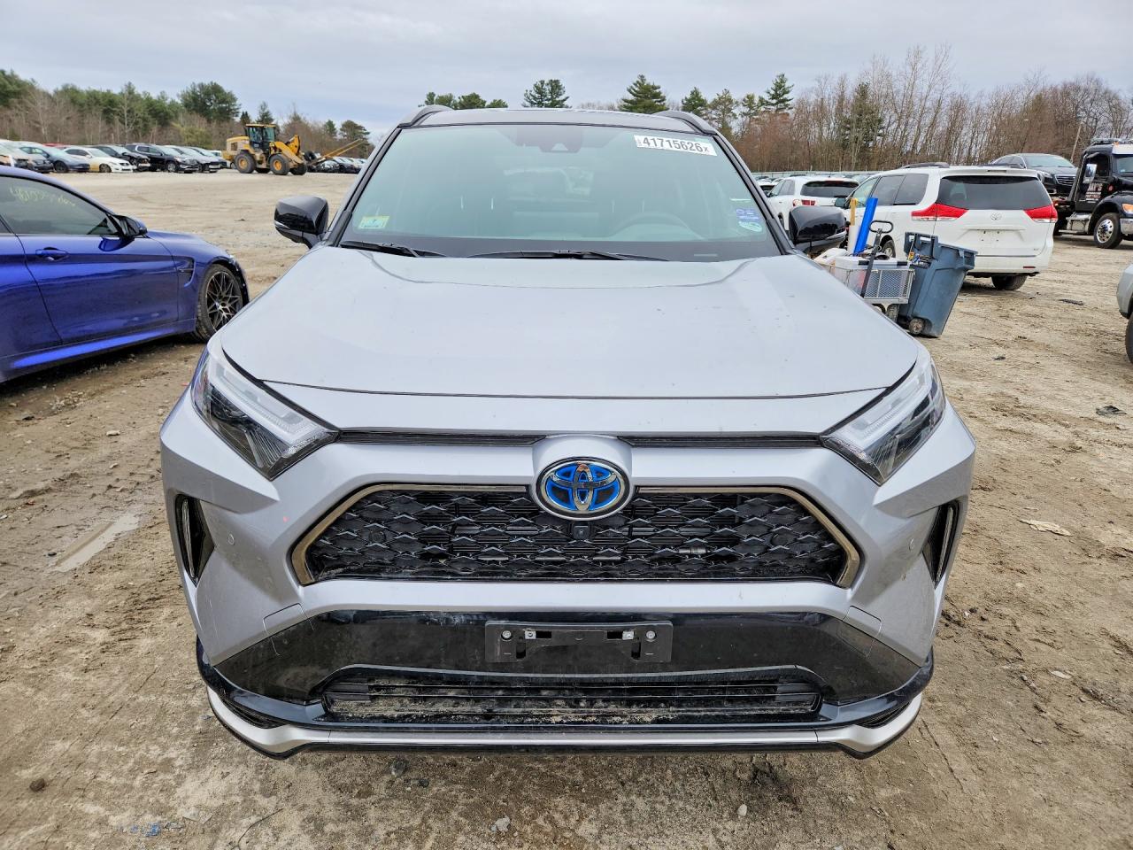 2024 TOYOTA RAV4 PRIME XSE photo 13