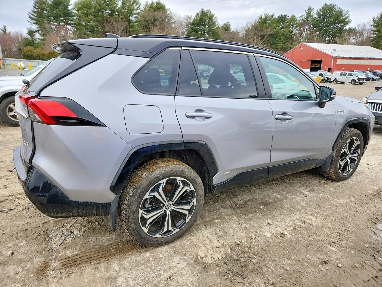 2024 TOYOTA RAV4 PRIME XSE photo 7