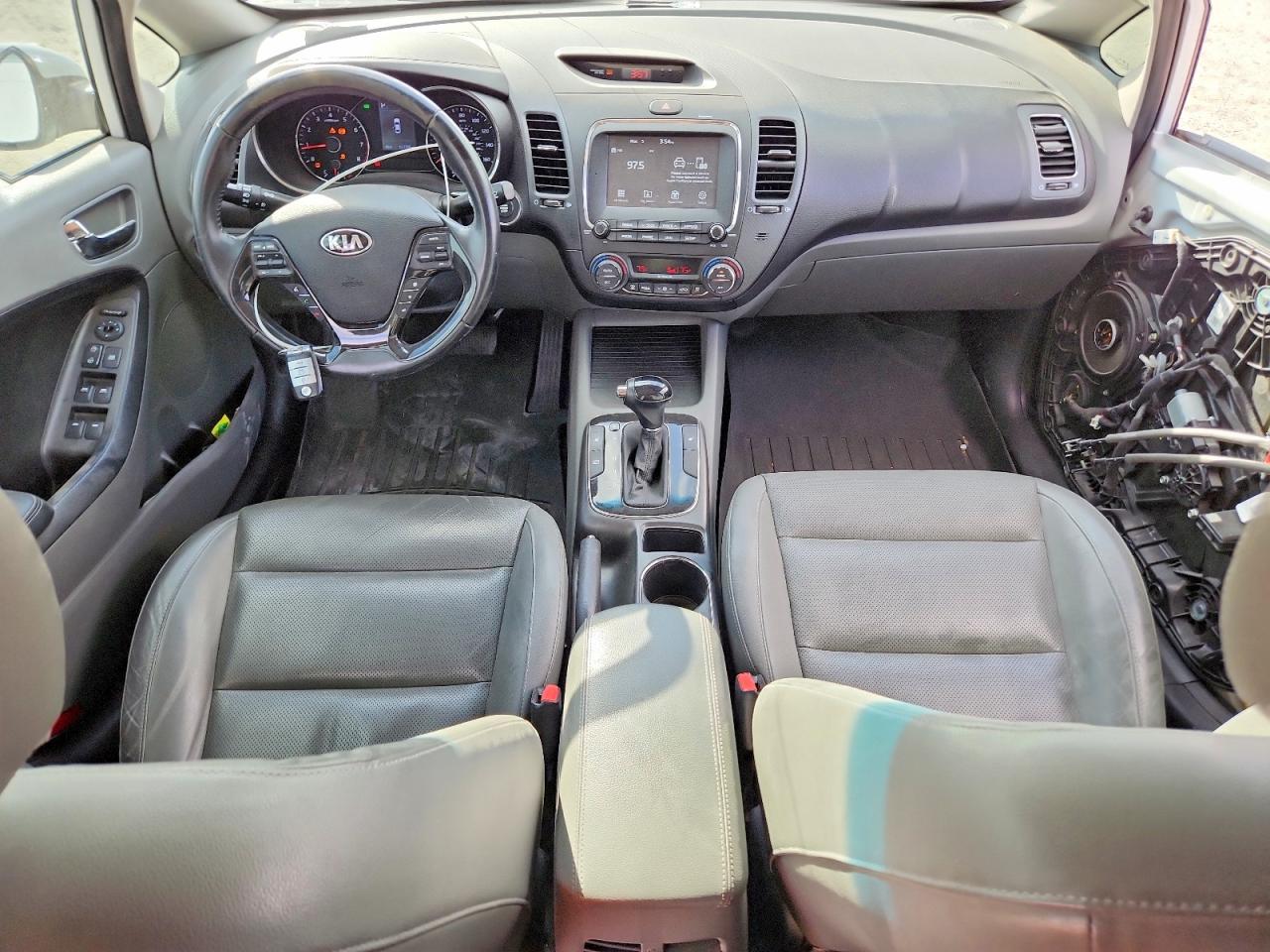 2017 KIA FORTE EX photo 22