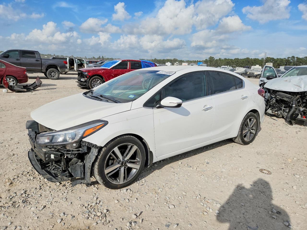 2017 KIA FORTE