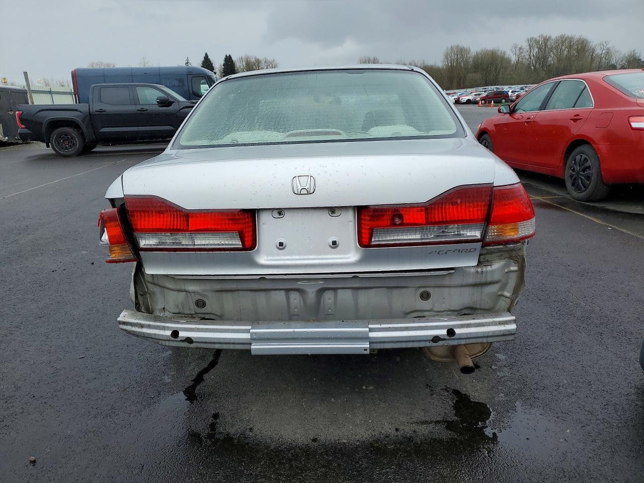 2002 HONDA ACCORD LX photo 6