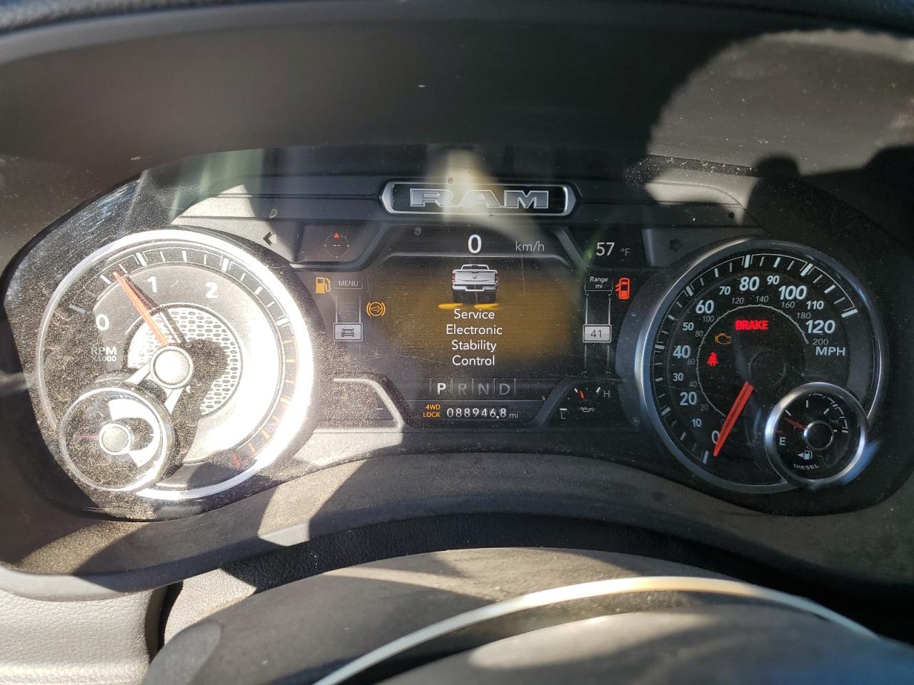 2019 RAM 3500 LARAMIE photo 25