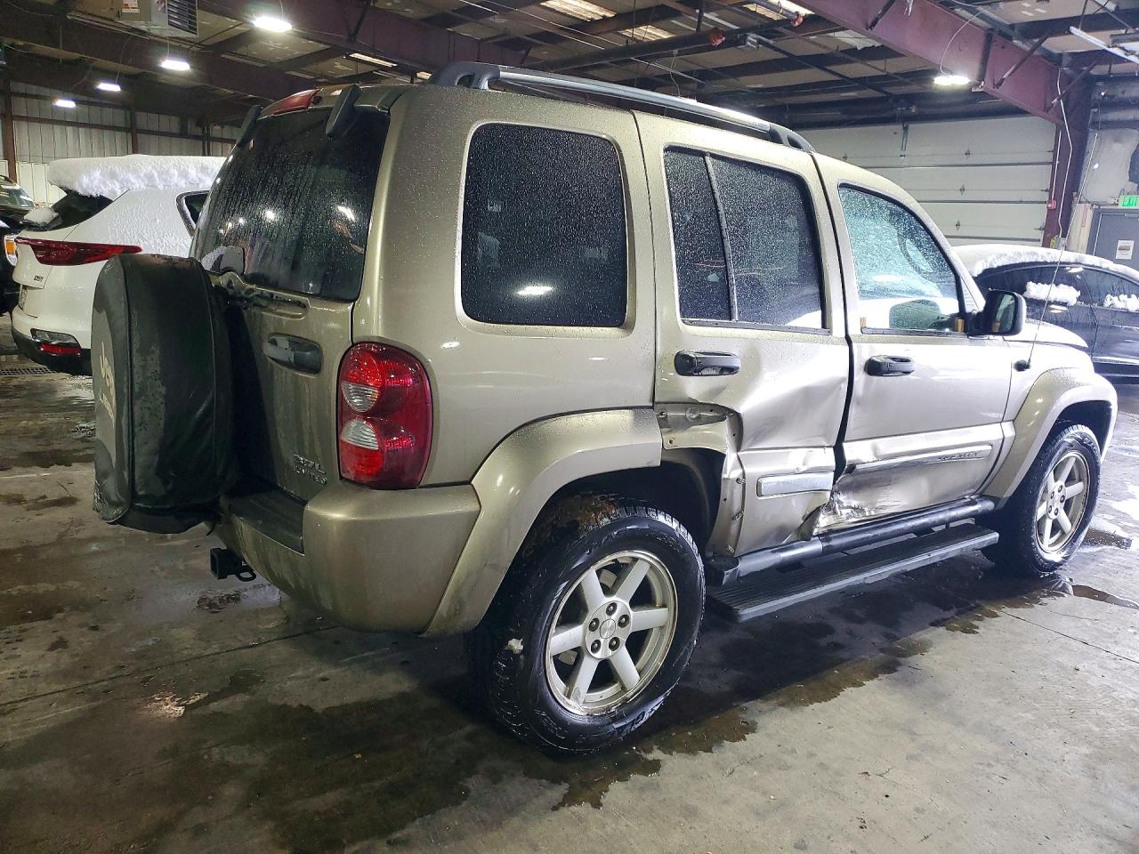2005 JEEP LIBERTY LIMITED photo 3