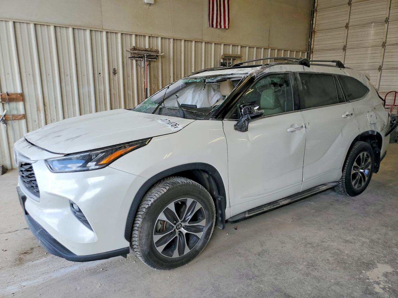 2021 TOYOTA HIGHLANDER
