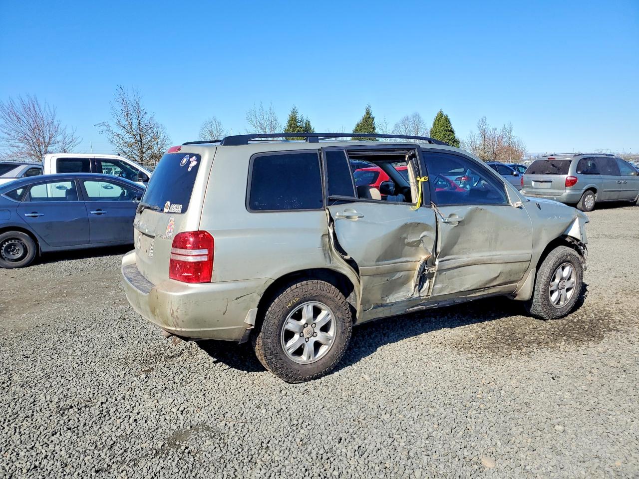 2003 TOYOTA HIGHLANDER BASE photo 5