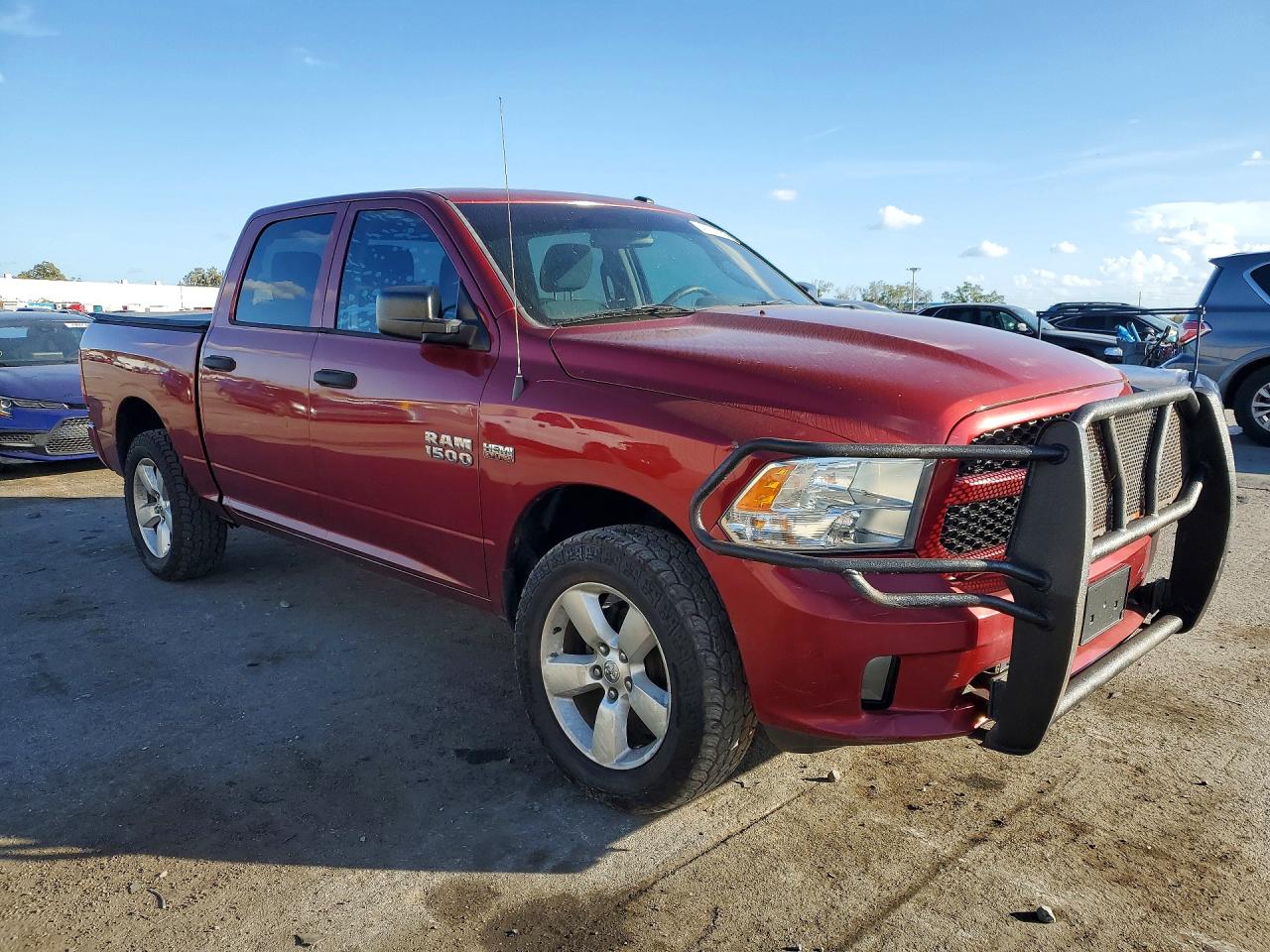 2014 RAM 1500 ST photo 4