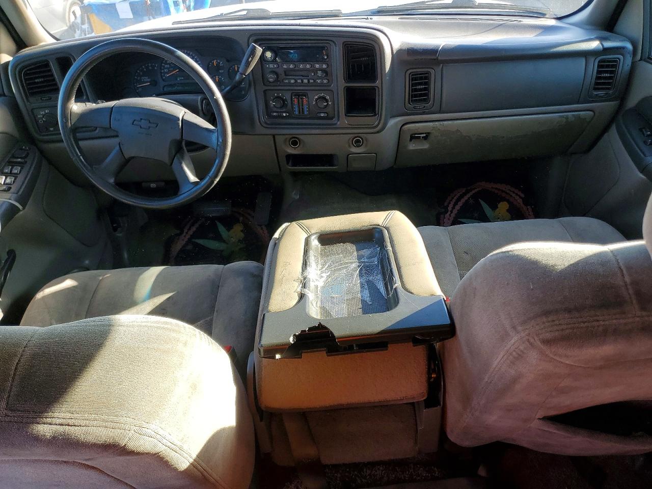2003 CHEVROLET TAHOE photo 22