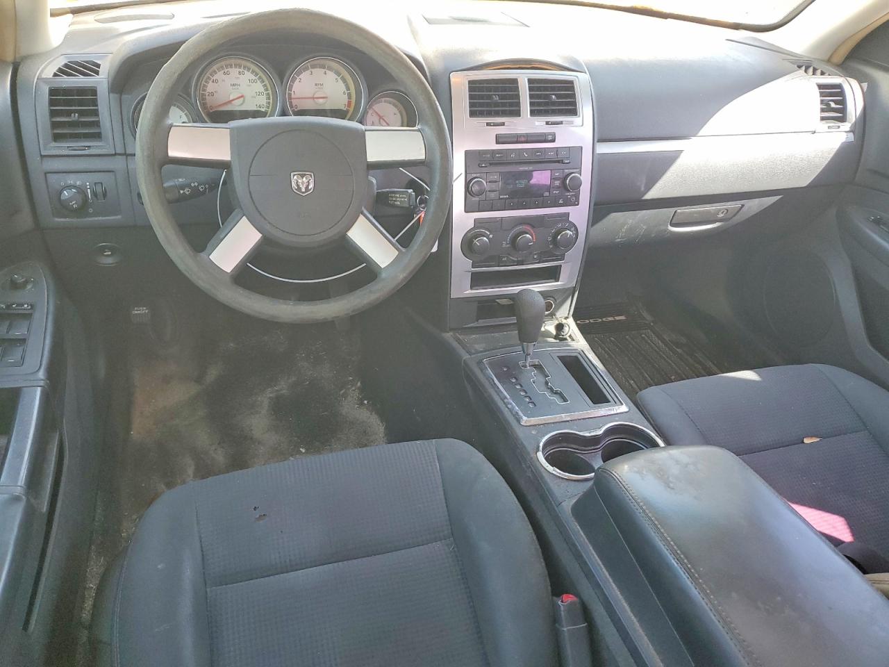 2010 DODGE CHARGER SXT photo 15