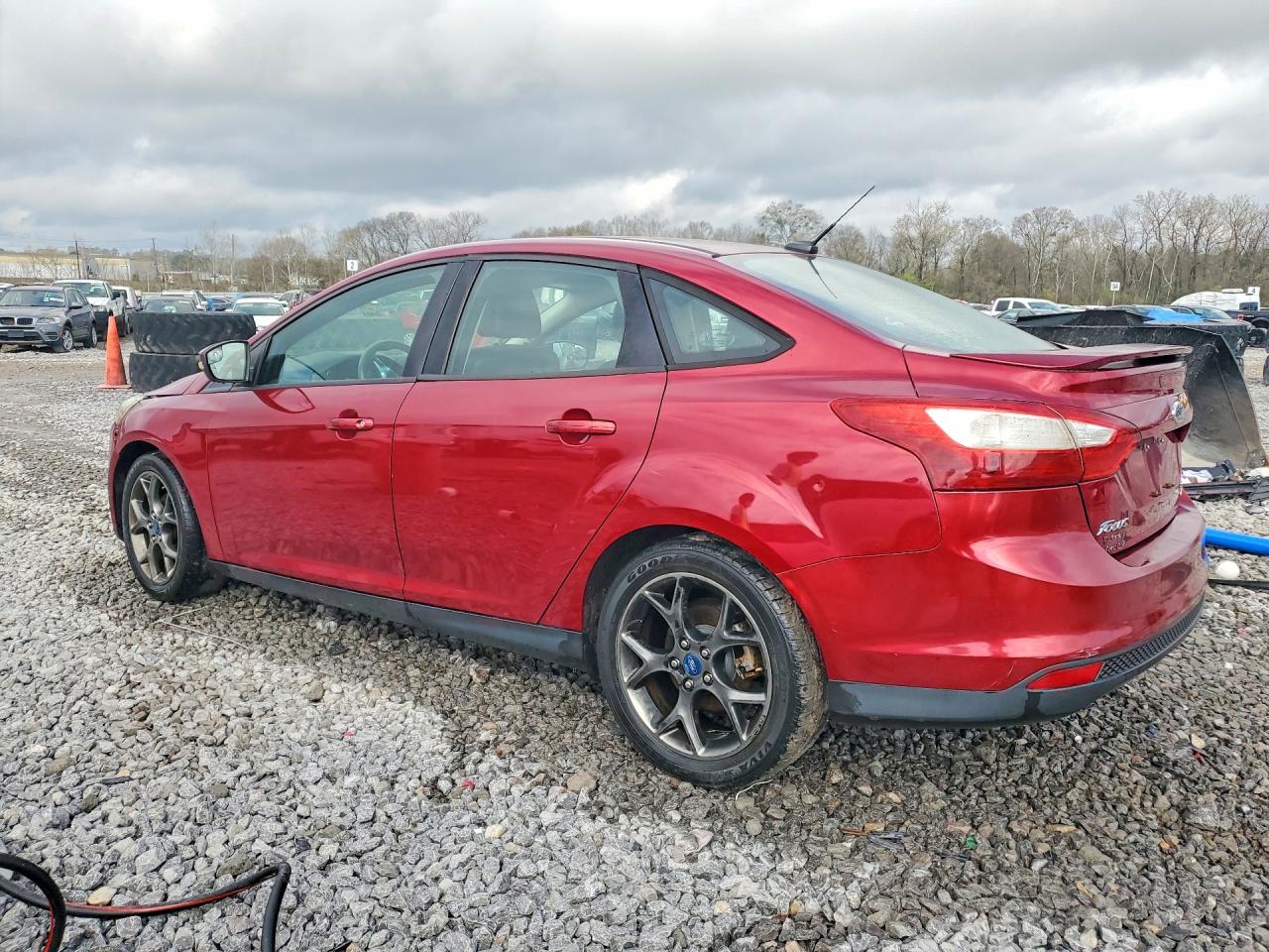2013 FORD FOCUS photo 4