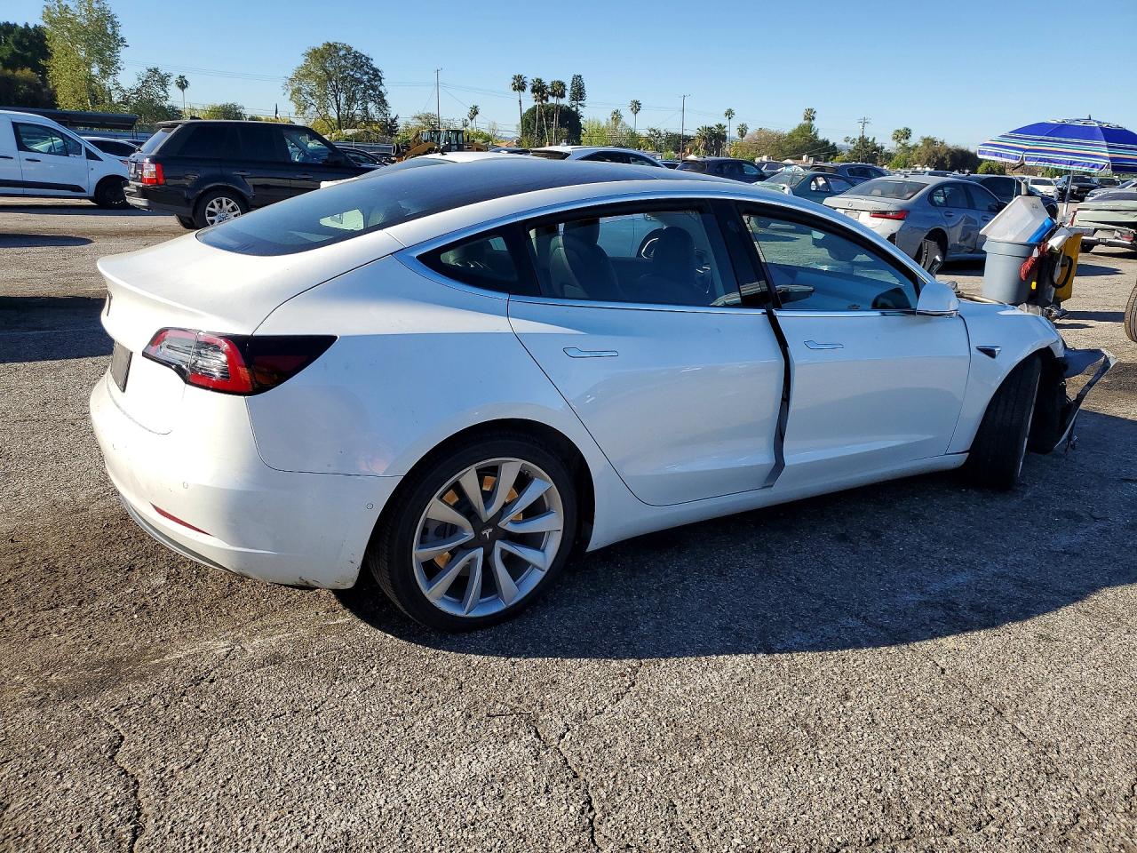 2019 TESLA MODEL 3 photo 3
