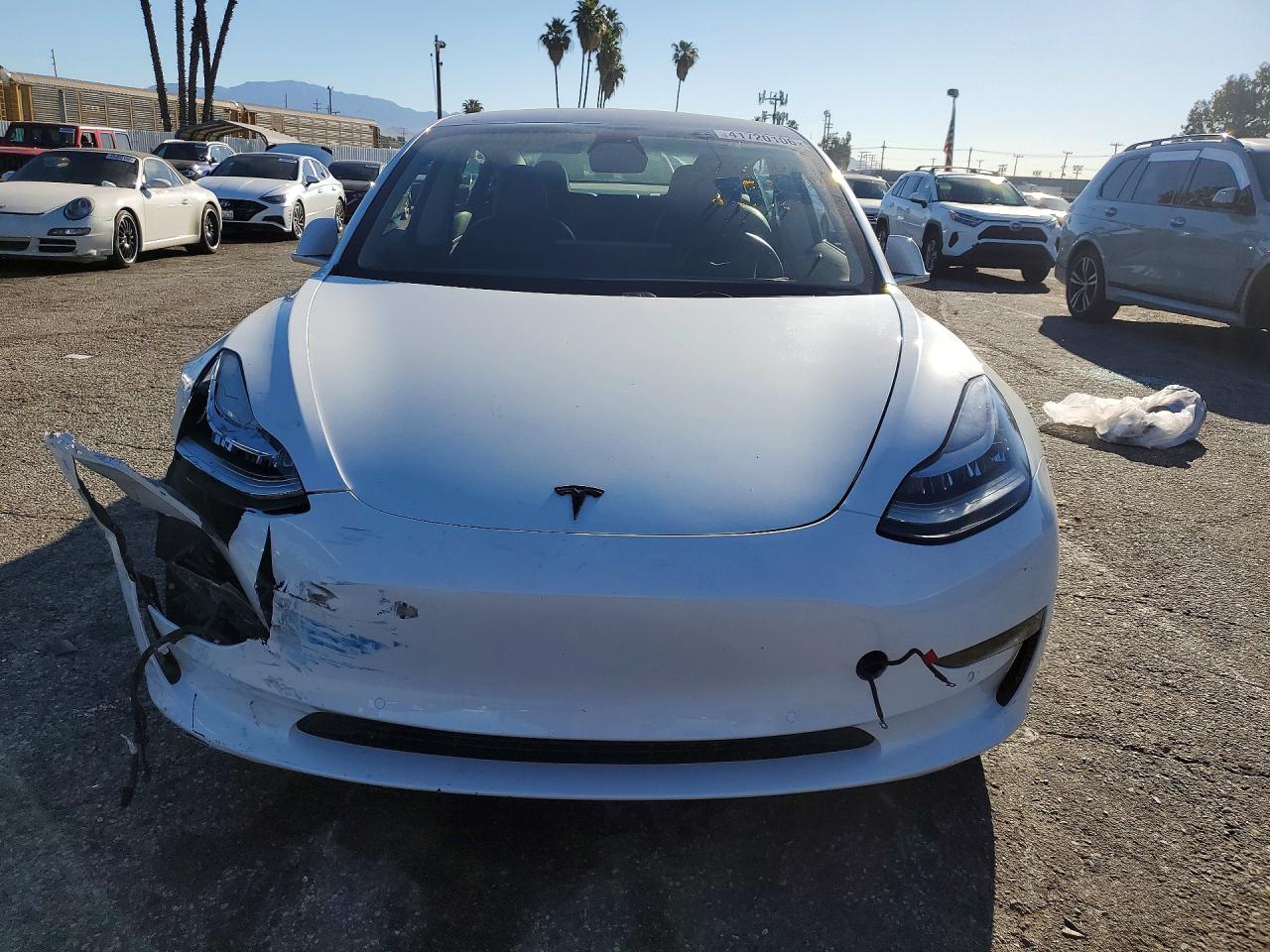 2019 TESLA MODEL 3 photo 5