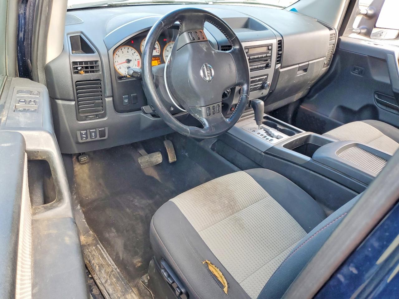 2009 NISSAN TITAN XE photo 15