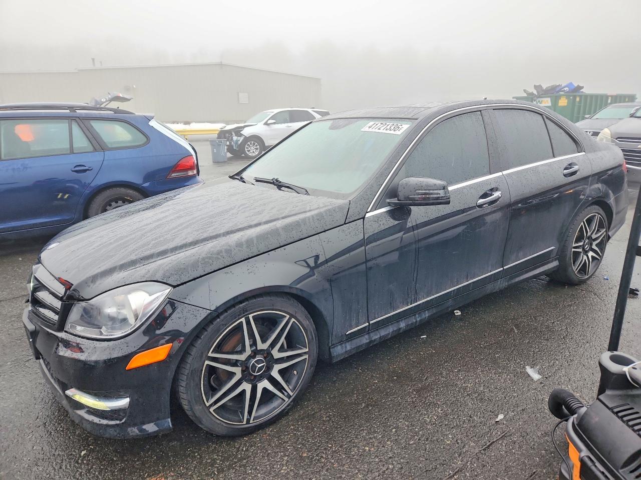 2013 MERCEDES-BENZ C